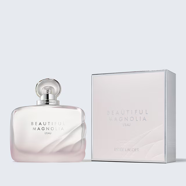 Beautiful Magnolia L'eau