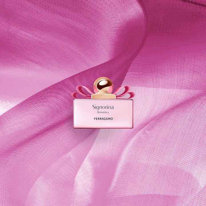 Signorina Romantica Eau de Parfum - GWP