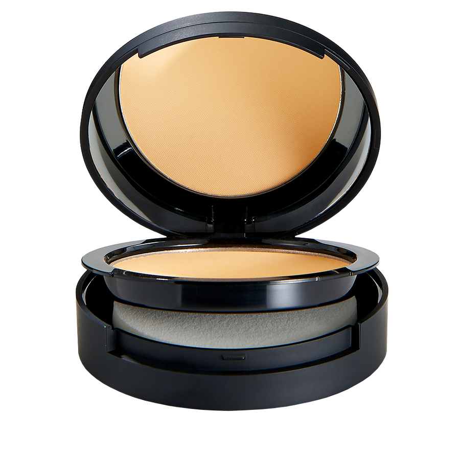 Intense Powder Camo® Mattifying Foundation.